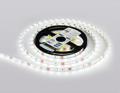 Светодиодная лента Ambrella Light 4,8W/m 60LED/m 2835SMD холодный белый 5M GS1003