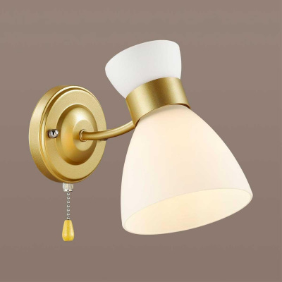 Бра Lumion Comfi Wilma 4535/1W