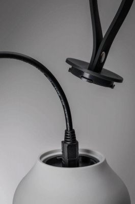 Переносной светодиодный фонарь Paulmann Accu Tablelamp Clutch от аккумулятора 190х77 94212