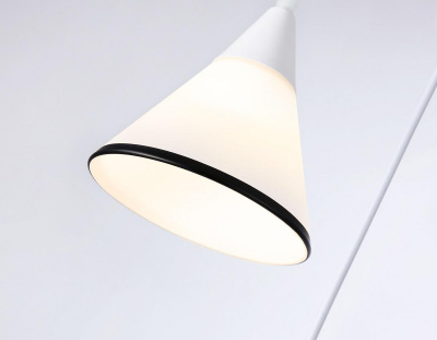 Подвесная люстра Ambrella light Traditional Modern TR3167