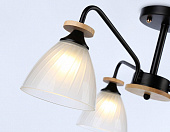 https://vokruglamp.ru/upload/iblock/a7c/5ksn8sg14kukhnn0s725lwamlvx7u581/potolochnaya_lyustra_ambrella_light_traditional_modern_tr9564_1.jpeg