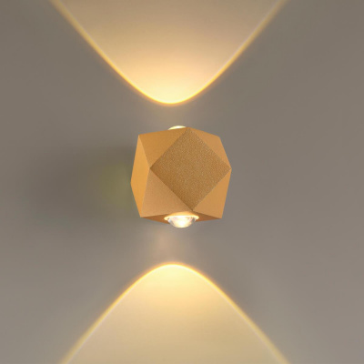 Уличный настенный светодиодный светильник Odeon Light Hightech Diamanta 4220/4WL