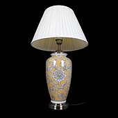 https://vokruglamp.ru/upload/iblock/880/r5m9iyl3gwb9kjq4j5lx469i4owoyup6/nastolnaya_lampa_loft_it_millefleurs_10266t_l_1.jpg